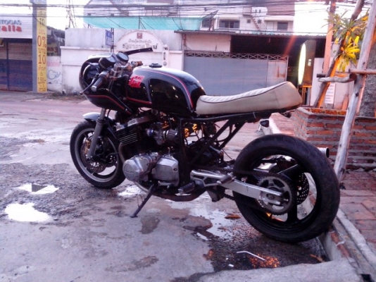 SUZUKI GSX750EF KATANA CAFE' ทะเบียนแท้ ไม่ขาดต่อ เอกสารครบ SUZUKI GSX750EF KATANA CAFE' ทะเบียนแท้ ไม่ขาดต่อ เอกสารครบ