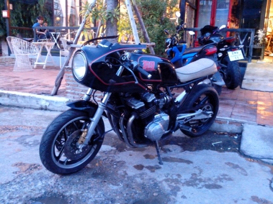 SUZUKI GSX750EF KATANA CAFE' ทะเบียนแท้ ไม่ขาดต่อ เอกสารครบ SUZUKI GSX750EF KATANA CAFE' ทะเบียนแท้ ไม่ขาดต่อ เอกสารครบ