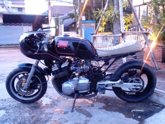 SUZUKI GSX750EF KATANA CAFE' ทะเบียนแท้ ไม่ขาดต่อ เอกสารครบ SUZUKI GSX750EF KATANA CAFE' ทะเบียนแท้ ไม่ขาดต่อ เอกสารครบ