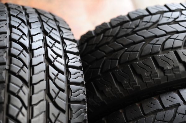 ยาง Yokohama AT 245 70 16