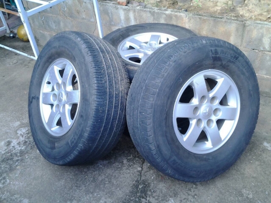 ขายแม๊ก พร้อมยาง. ปาเจโร่. 265 70 16