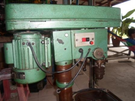 แท่นเจาะ 1.20 เมตร สภาพสวยเดิม ๆ พร้อมใช้งาน 5,000