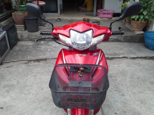 Wave 110 i ปี 56 สตาร์ทมือ สีแดง ขาว รถสวยมาก ชุดสีไม่มีรอย เครื่องเดิม แน่นๆ มีเล่ม เอกสารครบ Wave 110 i ปี 56 สตาร์ทมือ สีแดง ขาว รถสวยมาก ชุดสีไม่มีรอย เครื่องเดิม แน่นๆ มีเล่ม เอกสารครบ