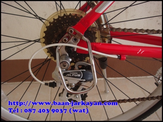 Touring Precision สีแดง Touring Precision สีแดง