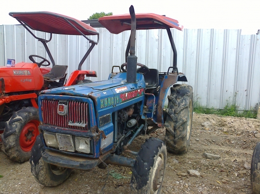 ขายผาน3รถไถฟอร์ด สอบถามได้ 19,800