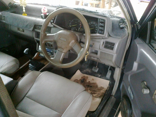 รถเดิมมาก แอร์  ยางดี เกียรดี ภาษีไม่ขาด ขายถูกมากแล้ว  (รอบริการ 24 ซม.)