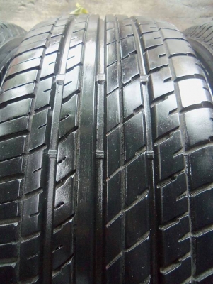 ขายยาง BRIDGESTONE TURANZA ER370 215-60-16 ปี13 ดอกเต็ม ไม่บวม ชุดละ 4,800 บาท