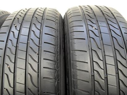 ขายยาง MICHELIN PRIMACY LC ปี13(1ชุด) 215-60-16 ราคา 4,500