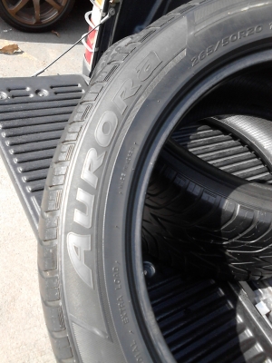 265/50R20 AURORA RADIAL RH08 MADE IN KOREA มี 2 เส้น TEL.081-427-3941 265/50R20 AURORA RADIAL RH08 MADE IN KOREA มี 2 เส้น TEL.081-427-3941