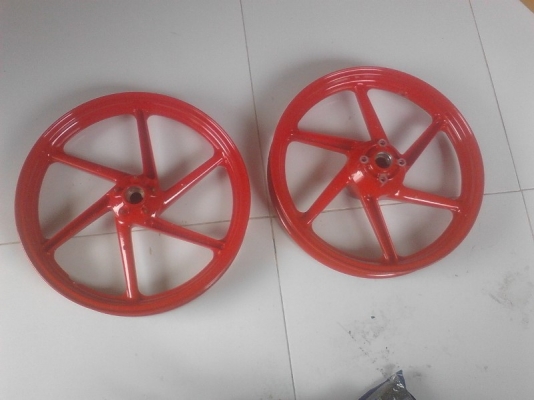 ขาย ล้อแม็ก HONDA ใส่ LS  หกก้านสีใหม่