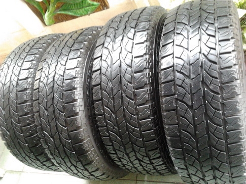 Yokohama AT-S ขนาด 245/70/16 ปี12 สวยๆ1ชุด