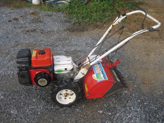 รถพรวนดินเดินตาม