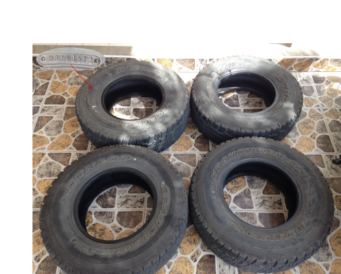 ขายยาง 30x9.5 R15 Dunlop AT2 ปี  12 4 เส้น 4,900 ค่ะ