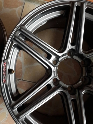 แม็กขอบ 18x9  6รู139  1คู่  สวยๆมาก ไม่มีดุ้ง ไม่มีซ่อม