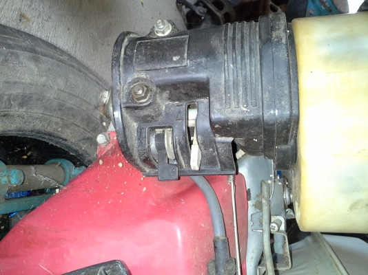 ขาย เรือไม้ 10 ศอก  2  ลำ เครื่องhonda 13 แรง