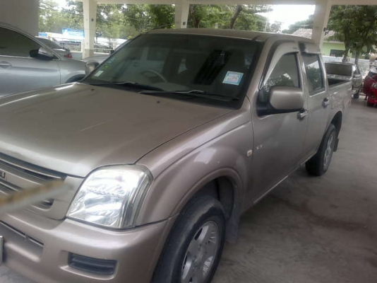 ขาย ISUZU cap 4 ปี 2004 สีทอง ขาย ISUZU cap 4 ปี 2004 สีทอง