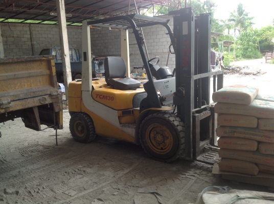 ฟอร์คลิฟต์ 3TON  TCM  เกียร์ออโต้  เครื่อง C240