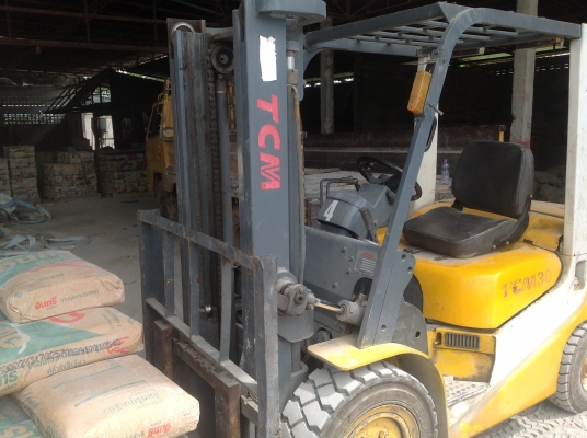 ฟอร์คลิฟต์ 3TON  TCM  เกียร์ออโต้  เครื่อง C240