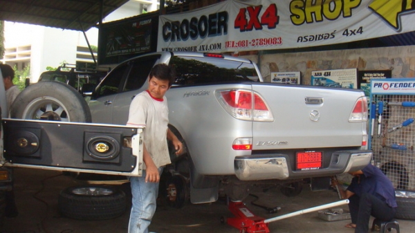 ช่วงล่างรถกระบะ Mazda by Shock ProFenDer