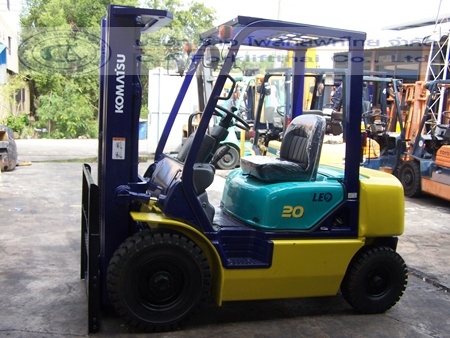 ขาย รถโฟล์คลิฟท์ KOMATSU รุ่น FG20-12