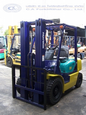 ขาย รถโฟล์คลิฟท์ KOMATSU รุ่น FG20-12