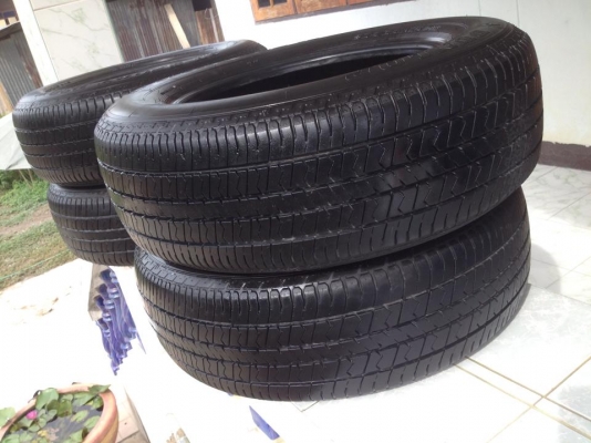 ยาง\%205/65/15 Dunlop ปี2012