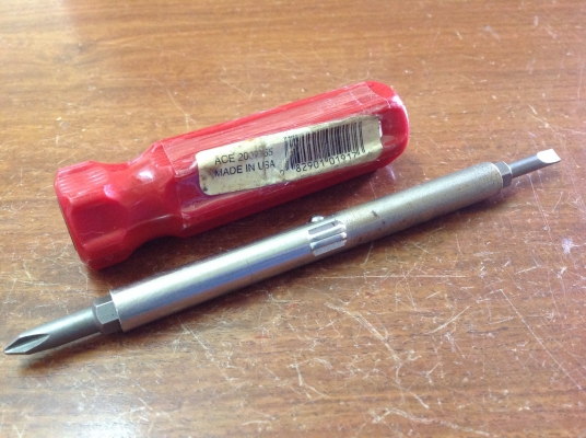 ขายไขควง ACE 4 in 1 ใหม่เก่าเก็บ ขายไขควง ACE 4 in 1 ใหม่เก่าเก็บ