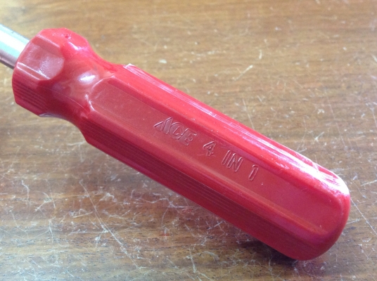 ขายไขควง ACE 4 in 1 ใหม่เก่าเก็บ ขายไขควง ACE 4 in 1 ใหม่เก่าเก็บ