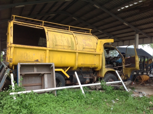 ขายรถดั้มISUZU.