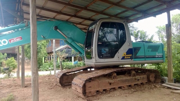 ขายด่วน KOBELCO SK200-6E YN08 รถสวยพร้อมใช้ค่ะ
