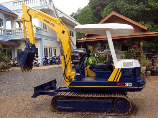 ขายรถแบ็คโฮKOMATSU pc30-5 เครื่อง3D84 3สูบสภาพพร้อมใช้งานมีเอกสารพร้อม(มีVDOการทำงานให้ชม)ติดต่อ085-5632278นายภานุกูล ขายรถแบ็คโฮKOMATSU pc30-5 เครื่อง3D84 3สูบสภาพพร้อมใช้งานมีเอกสารพร้อม(มีVDOการทำงานให้ชม)ติดต่อ085-5632278นายภานุกูล