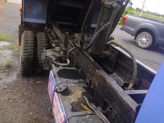 ขายหกล้อดั้มเกษตร  ISUZU  100 แรง