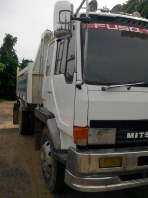 **980,000 บ.ต่อรอง**ขาย6ล้อตัวแรง MITSU FUSO FK วางเครื่อง 6D16 Bo 220HP (ลงเล่ม)เกียร์10สปีด เครื่องแรงๆ แน่นๆ ไม่มีเยิ้ม เกียร์ดีไม่มีหลุด ช่วงล่างใหญ่ คัสซีสวย ไม่ปะไม่ดาม กระบะดั้ม 6ตันยิงหน้า3.80ม.พื้นเหล็กข้างเนียมสภาพสวย พื้นดีข้างสวยไม่มีผุ หัวเก๋ **980,000 บ.ต่อรอง**ขาย6ล้อตัวแรง MITSU FUSO FK วางเครื่อง 6D16 Bo 220HP (ลงเล่ม)เกียร์10สปีด เครื่องแรงๆ แน่นๆ ไม่มีเยิ้ม เกียร์ดีไม่มีหลุด ช่วงล่างใหญ่ คัสซีสวย ไม่ปะไม่ดาม กระบะดั้ม 6ตันยิงหน้า3.80ม.พื้นเหล็กข้างเนียมสภาพสวย พื้นดีข้างสวยไม่มีผุ หัวเก๋