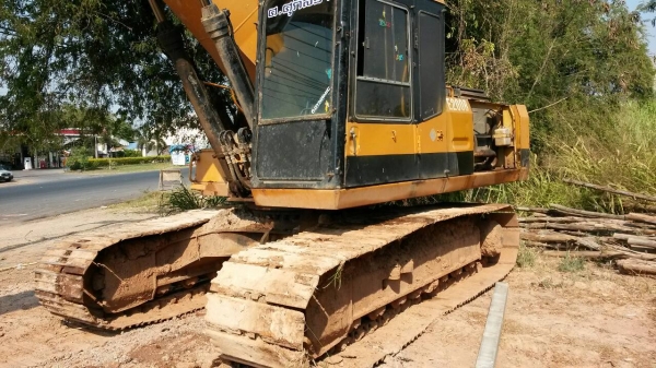CAT E200 B เครื่องH6 K เครื่องฟิตใหม่ ช่วงล่างเต็ม