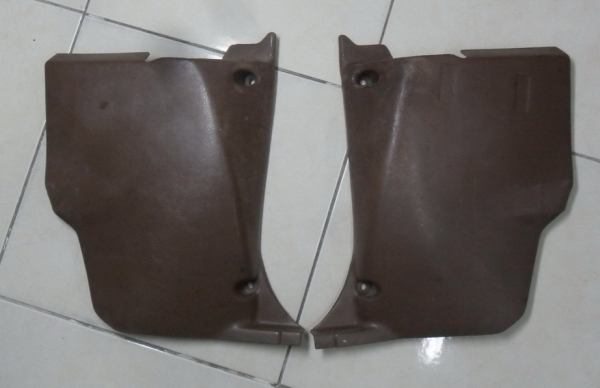 ฝาพลาสติดปิดข้างที่พักเท้า  HERO