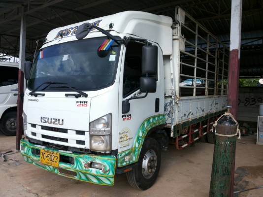 ขายรถ อีซูซุ 6 ล้อกลาง 210 แรง ปี 2553