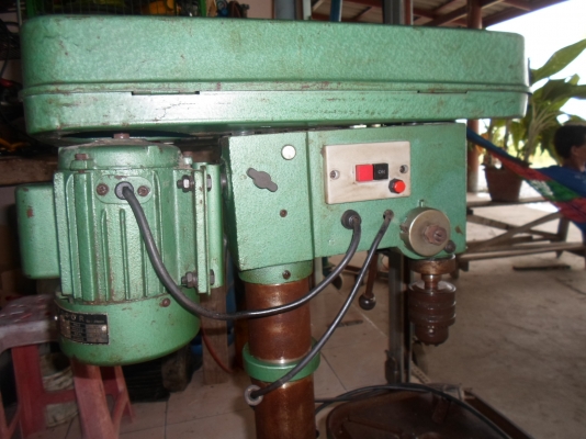 แท่นเจาะ สภาพสวย พร้อมใช้งาน สูง 1.20 เมตร 5,000