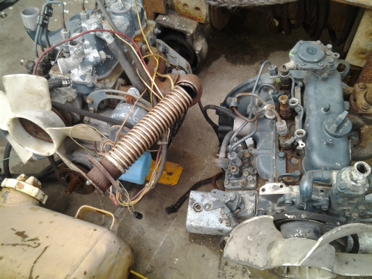 ขายครับเครื่องคูโบต้า 3 สูป เก่านอก รุ่นD722-E เก่านอกมี2ตัวครับ ตัวที่ไม่มีไดสตาร์ทขาย 12000 บาท ตัวที่มีอุปกรณ์ครบขาย 18000 บาท