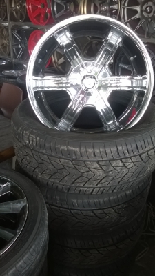 ขายล้อขอบ20 6รูชุดละ8500