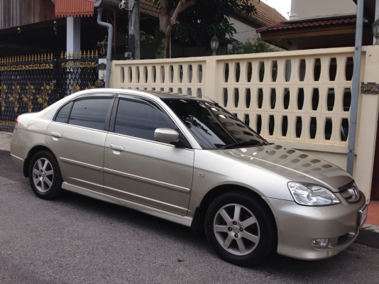 ขาย Honda Civic Dimension 2003 : 250,000 บาท ขาย Honda Civic Dimension 2003 : 250,000 บาท