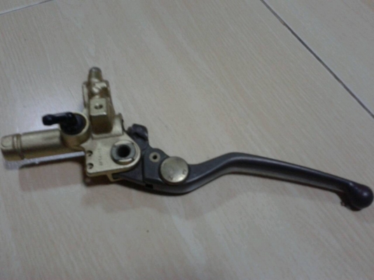 ปรับราคา ปั๊มครัช Brembo สวยกริฟ