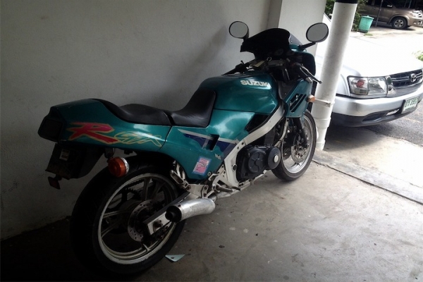 ***Suzuki GSX-R 400หาแลกรถออโต้สภาพเดิมๆค่ะ***