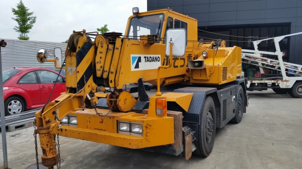 TADANO 8 ตัน **ฟรีจดทะเบียน** รถอยู่ จ.นครปฐม TADANO 8 ตัน **ฟรีจดทะเบียน** รถอยู่ จ.นครปฐม