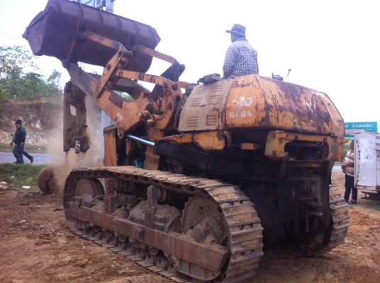 ขายด่วนรถตักตีนตะขาบKOMATSU60H-16สภาพพร้อมใช้งาน