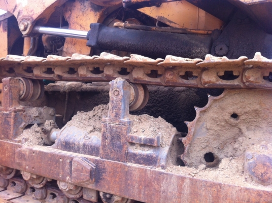 ขายด่วนรถตักตีนตะขาบKOMATSU60H-16สภาพพร้อมใช้งาน ขายด่วนรถตักตีนตะขาบKOMATSU60H-16สภาพพร้อมใช้งาน