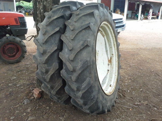 ขายยางพร้อมกะทะ