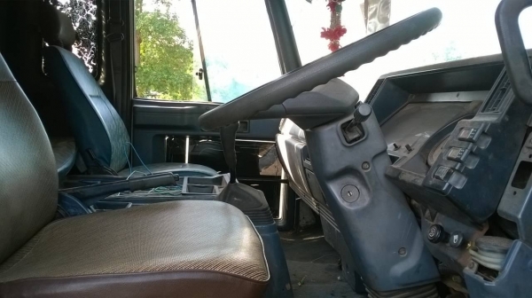 ขายด่วน 10 ล้อ ISUZU JCM เครื่อง 6BG1 175 แรงม้า ช่วงล่างใหญ่ลูกหมากร้อย พวงมาลัยพาวเวอร์ ทะเบียนพร้อมโอน ราคาต่อรองได้ครับ ขายด่วน 10 ล้อ ISUZU JCM เครื่อง 6BG1 175 แรงม้า ช่วงล่างใหญ่ลูกหมากร้อย พวงมาลัยพาวเวอร์ ทะเบียนพร้อมโอน ราคาต่อรองได้ครับ