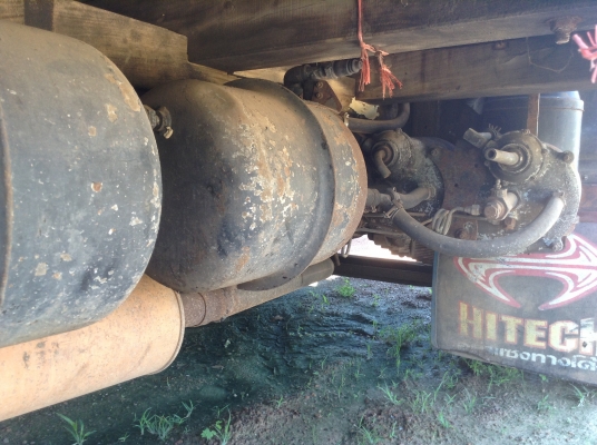 ขายด่วน 10 ล้อ ISUZU JCM เครื่อง 6BG1 175 แรงม้า ช่วงล่างใหญ่ลูกหมากร้อย พวงมาลัยพาวเวอร์ ทะเบียนพร้อมโอน ราคาต่อรองได้ครับ ขายด่วน 10 ล้อ ISUZU JCM เครื่อง 6BG1 175 แรงม้า ช่วงล่างใหญ่ลูกหมากร้อย พวงมาลัยพาวเวอร์ ทะเบียนพร้อมโอน ราคาต่อรองได้ครับ