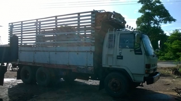 ขายด่วน 10 ล้อ ISUZU JCM เครื่อง 6BG1 175 แรงม้า ช่วงล่างใหญ่ลูกหมากร้อย พวงมาลัยพาวเวอร์ ทะเบียนพร้อมโอน ราคาต่อรองได้ครับ ขายด่วน 10 ล้อ ISUZU JCM เครื่อง 6BG1 175 แรงม้า ช่วงล่างใหญ่ลูกหมากร้อย พวงมาลัยพาวเวอร์ ทะเบียนพร้อมโอน ราคาต่อรองได้ครับ