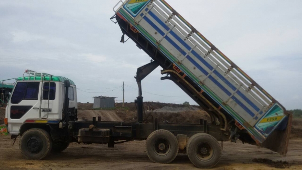 มี2คันครับ-มิตซูหลงโบว์--TFซีเรียล.2,4++บะเหล็ก-ซีเรียล.3,4++บะเนียมเครื่อง-6D-16โบว์.เพลาบุ๋ม-สภาพพร้อมใข้..ราคา950.000บ-ราคา1.000.000บ